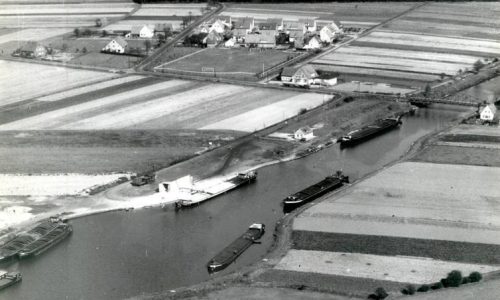 Düh99 000 1955LuftbSüdnachNord Hafen